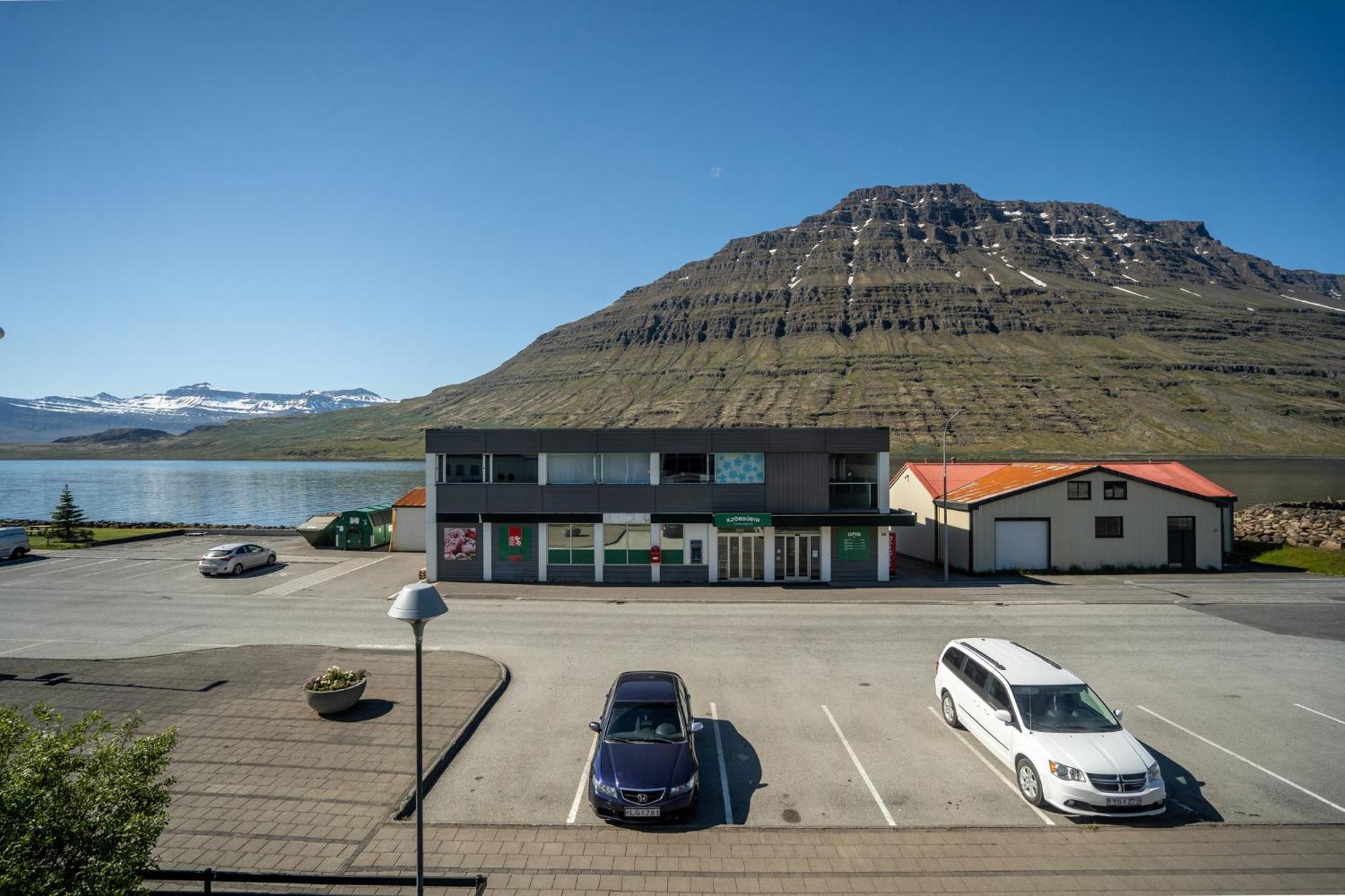 Hotel Eskifjoerthur Eksteriør billede