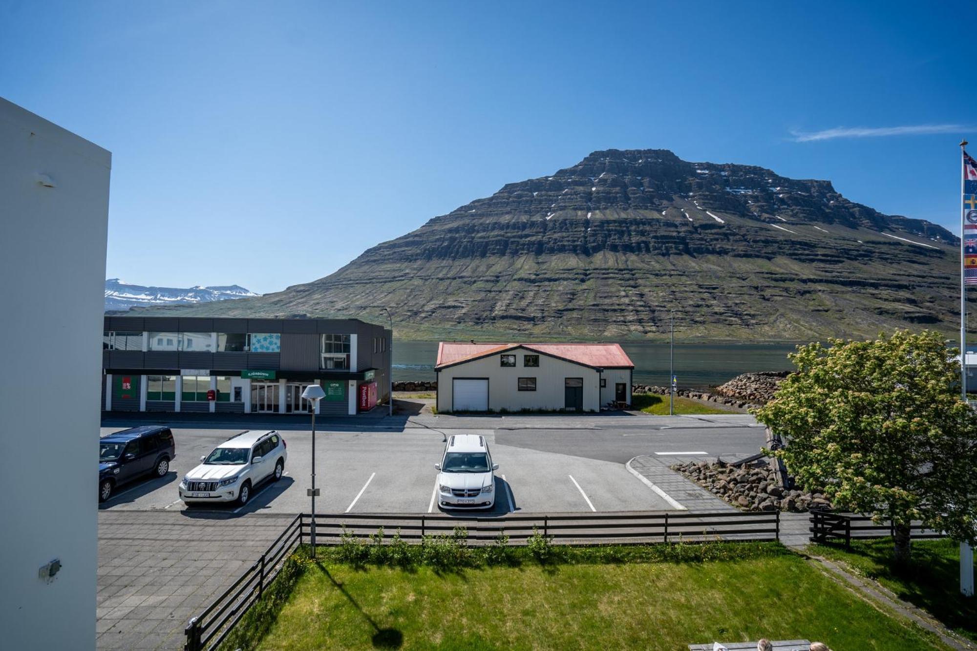 Hotel Eskifjoerthur Eksteriør billede