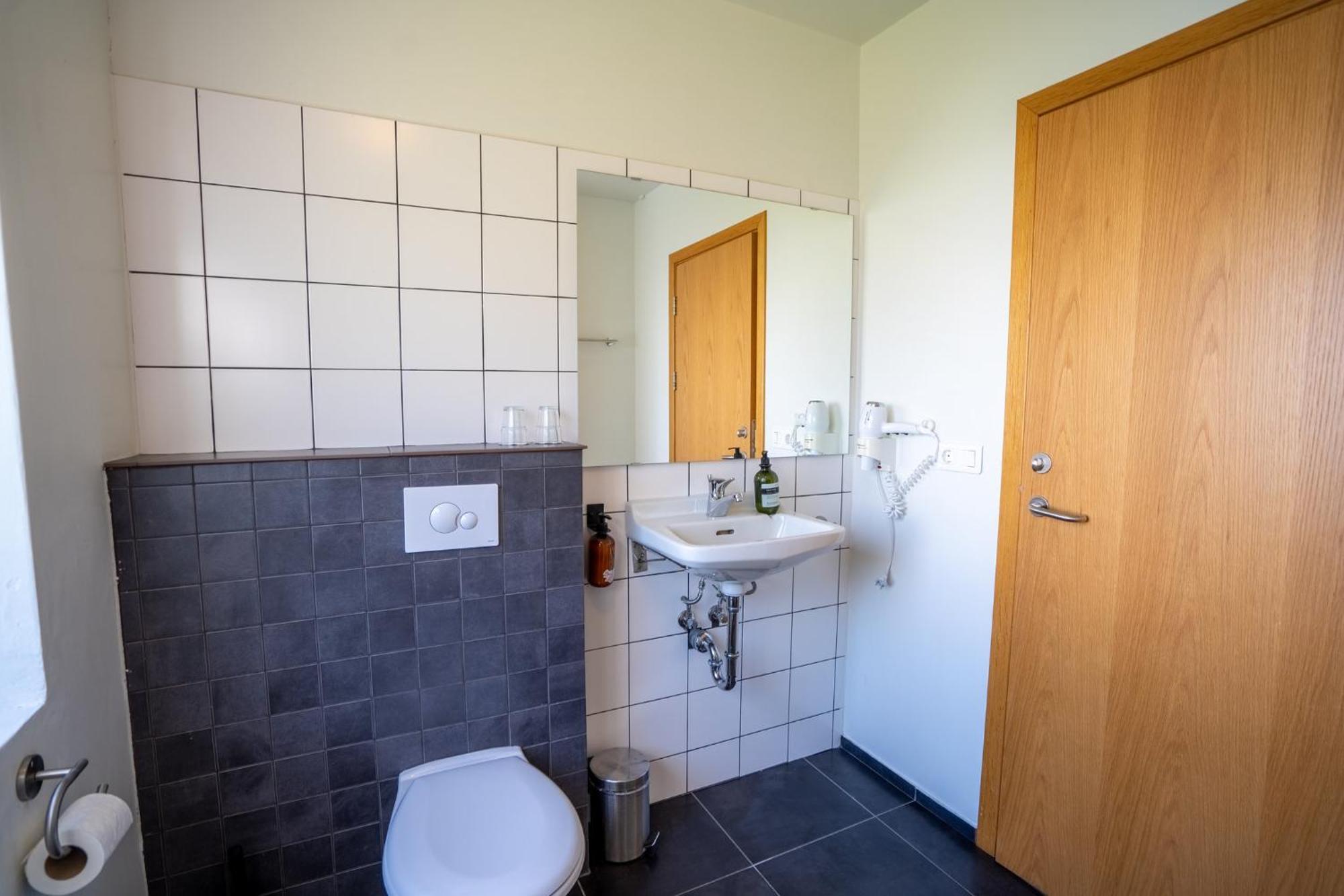Hotel Eskifjoerthur Eksteriør billede